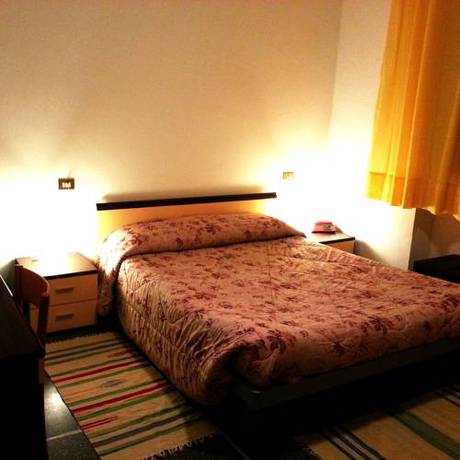 Imagen de la habitación del Hotel Mignon Posta. Foto 13