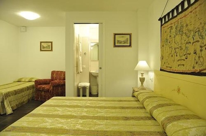 Imagen de la habitación del Hotel Mignon, Venecia. Foto 11