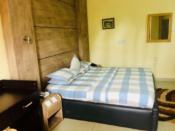 Imagen de la habitación del Hotel Mignonette and Suites. Foto 18