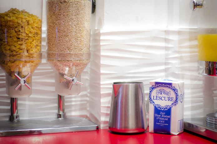 Imagen del bar/restaurante del Hotel Migny Opera Montmartre. Foto 11