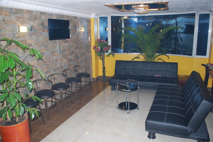 Imagen del bar/restaurante del Hotel Miguel Angel Terminal Quitumbe. Foto 4