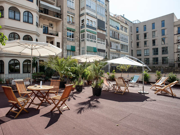 Imagen de los exteriores del Hotel Mihlton Barcelona Boutique Bandb. Foto 5