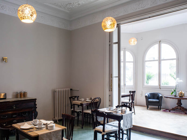 Imagen del bar/restaurante del Hotel Mihlton Barcelona Boutique Bandb. Foto 2