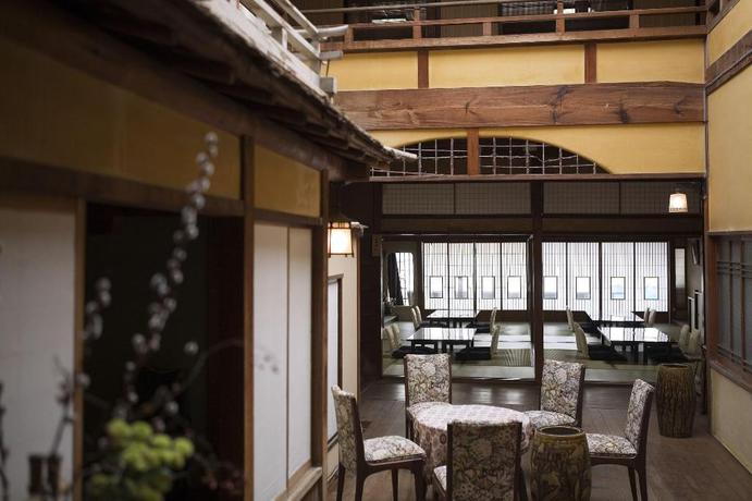 Imagen del bar/restaurante del Hotel Mihokan. Foto 10