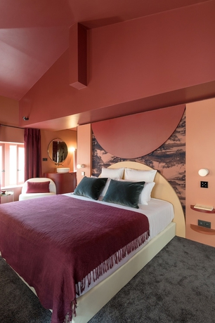 Imagen de la habitación del Hotel Mihotel La Tour Rose. Foto 9