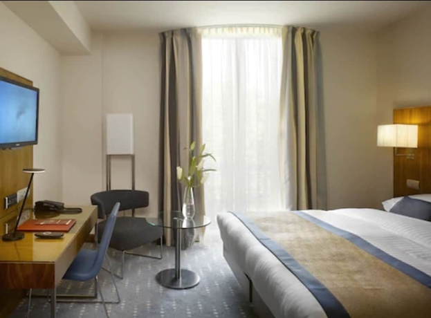 Imagen de la habitación del Hotel Miiro Borneta. Foto 13