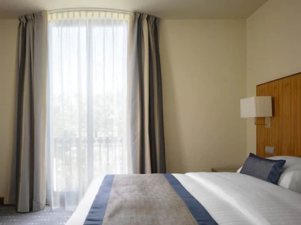 Imagen de la habitación del Hotel Miiro Borneta. Foto 14