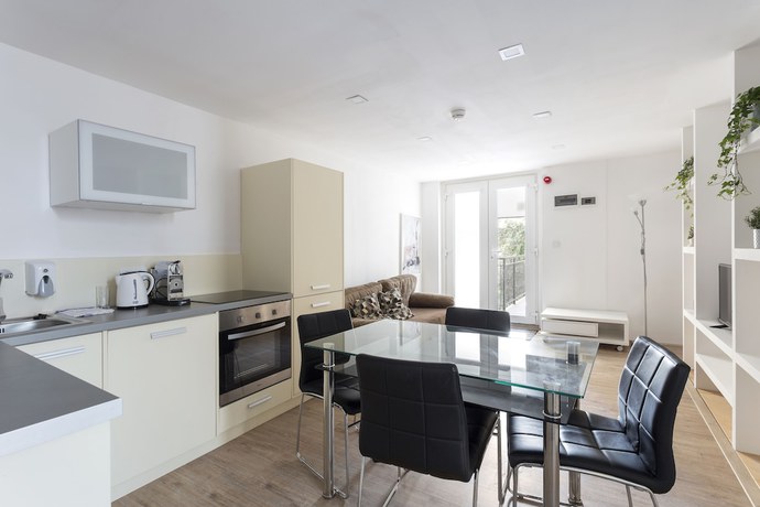 Imagen de la habitación del Hotel Mika Downtown. Foto 6