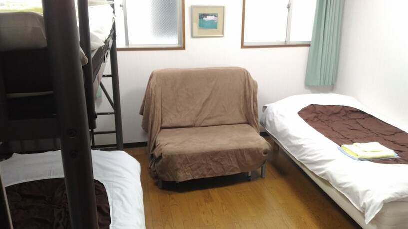 Imagen de la habitación del Hotel Mikado, Osaka. Foto 5