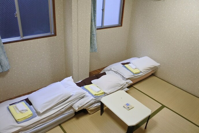 Imagen de la habitación del Hotel Mikado, Osaka. Foto 6