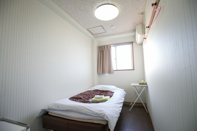 Imagen de la habitación del Hotel Mikado, Osaka. Foto 7