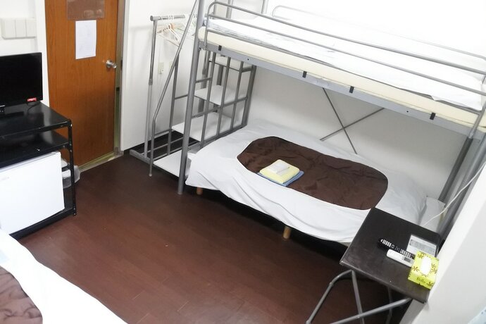 Imagen de la habitación del Hotel Mikado, Osaka. Foto 8