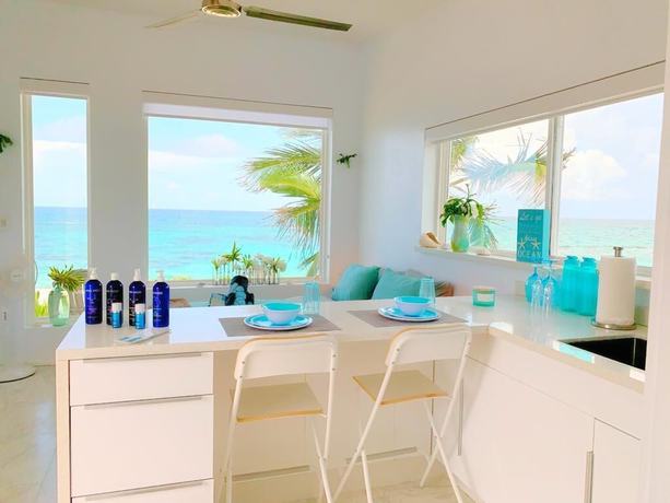 Imagen de la habitación del Hotel Mika's Resort. Foto 5