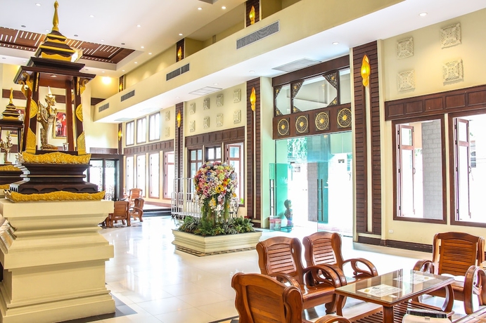 Imagen de los interiores del Hotel Mike Garden Resort. Foto 18
