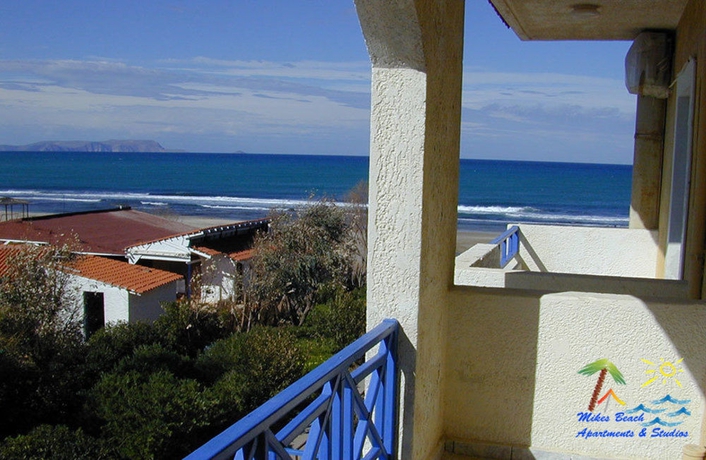 Imagen de la habitación del Hotel Mikes Beach Apartments and Studios. Foto 2