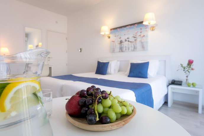 Imagen de la habitación del Hotel Mikes Kanarium. Foto 11