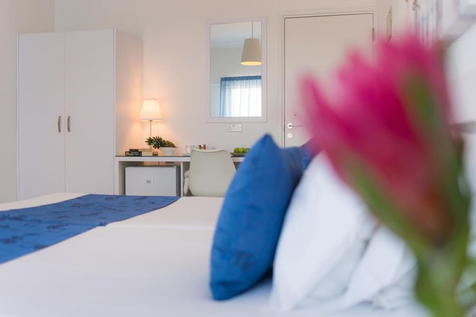 Imagen de la habitación del Hotel Mikes Kanarium. Foto 12