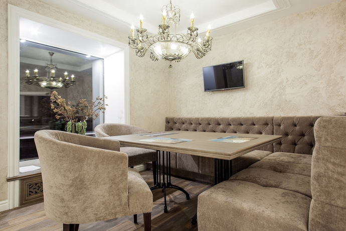 Imagen del bar/restaurante del Hotel Mikhail Strogov. Foto 2
