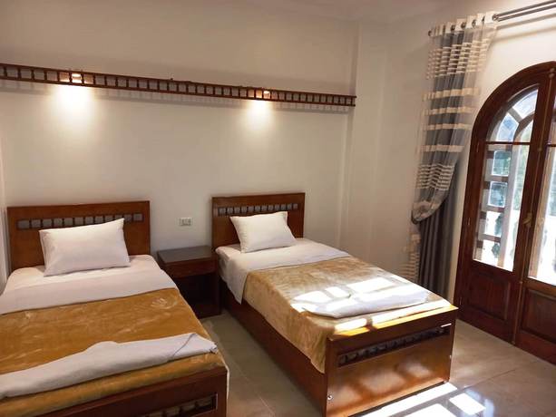 Imagen de la habitación del Hotel Mikhaila Guest House. Foto 15