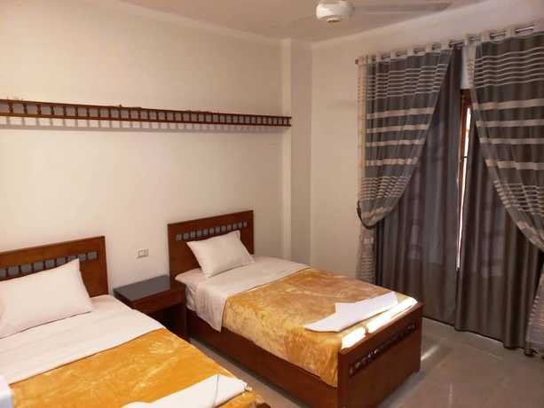 Imagen de la habitación del Hotel Mikhaila Guest House. Foto 17