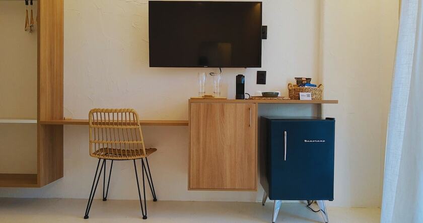 Imagen general del Hotel Mikiki Lifestyle. Foto 6