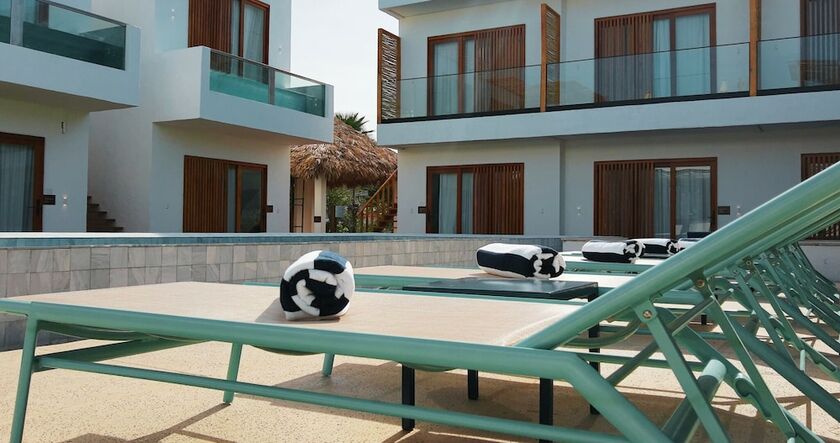 Imagen general del Hotel Mikiki Lifestyle. Foto 7