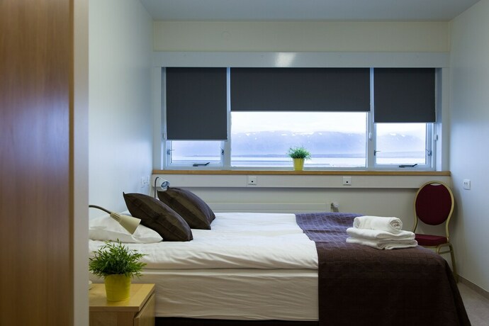 Imagen de la habitación del Hotel Mikligardur. Foto 25
