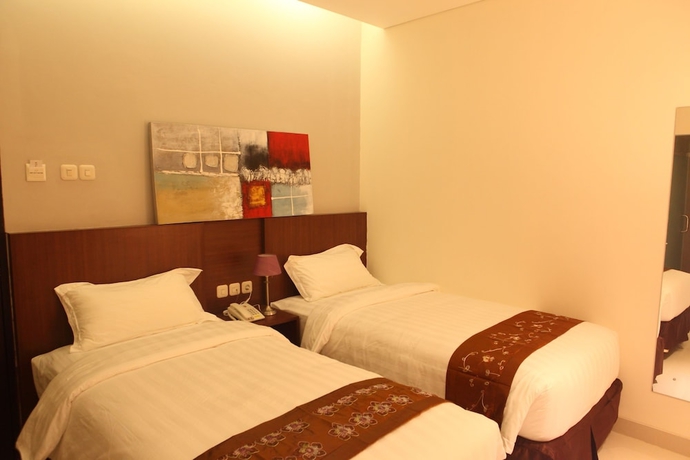 Imagen de la habitación del Hotel Miko Makassar. Foto 7