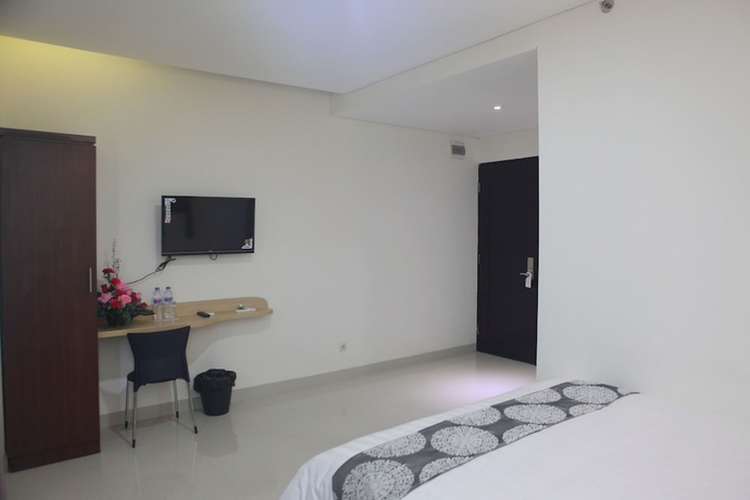 Imagen de la habitación del Hotel Miko Makassar. Foto 10
