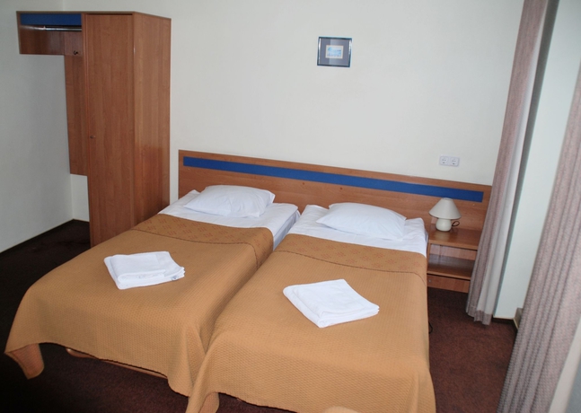 Imagen de la habitación del Hotel Mikotel. Foto 6