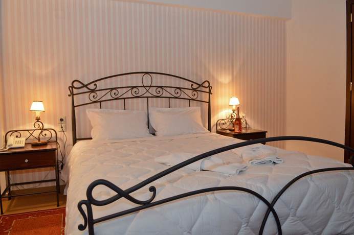 Imagen de la habitación del Hotel Mikri Archontissa. Foto 10