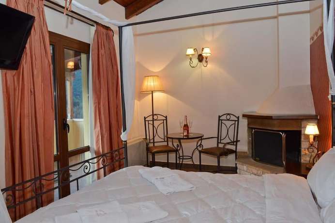 Imagen de la habitación del Hotel Mikri Archontissa. Foto 12