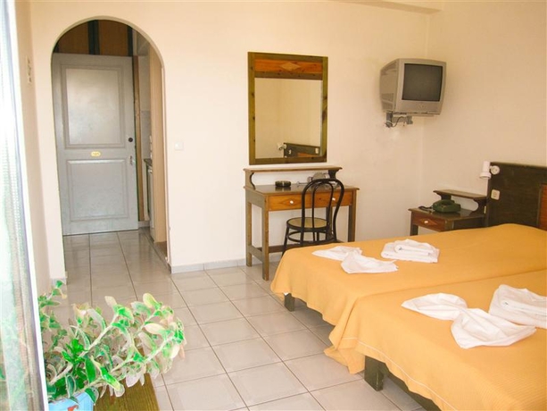 Imagen general del Hotel Mikro Village. Foto 2