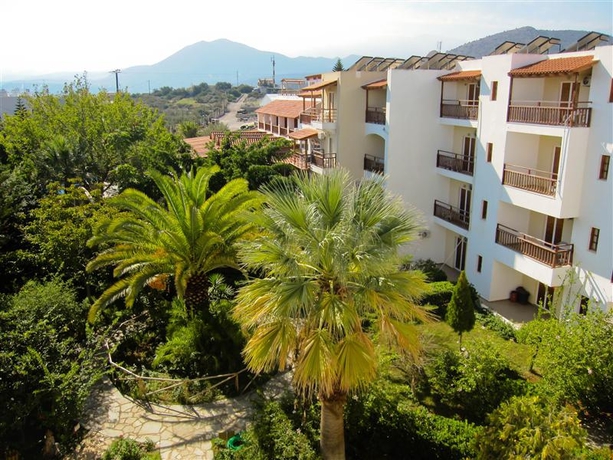 Imagen general del Hotel Mikro Village. Foto 3