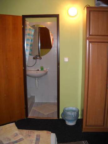 Imagen de la habitación del Hotel Mikulov - Inn - hotel s vinn&yacute;m sklepem Venu&scaron;e. Foto 5