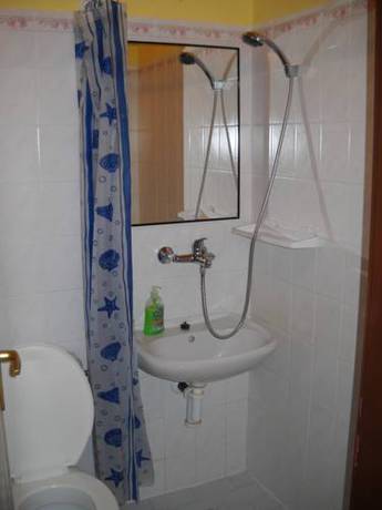 Imagen de la habitación del Hotel Mikulov - Inn - hotel s vinn&yacute;m sklepem Venu&scaron;e. Foto 8