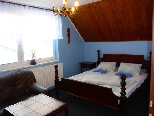 Imagen de la habitación del Hotel Mikulov - Inn - hotel s vinn&yacute;m sklepem Venu&scaron;e. Foto 14