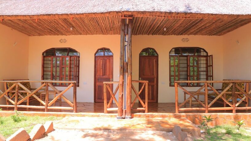 Imagen de la habitación del Hotel Mikumi Adventure Lodge. Foto 15