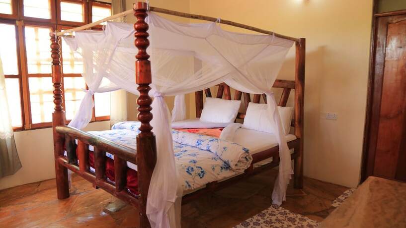 Imagen de la habitación del Hotel Mikumi Adventure Lodge. Foto 17