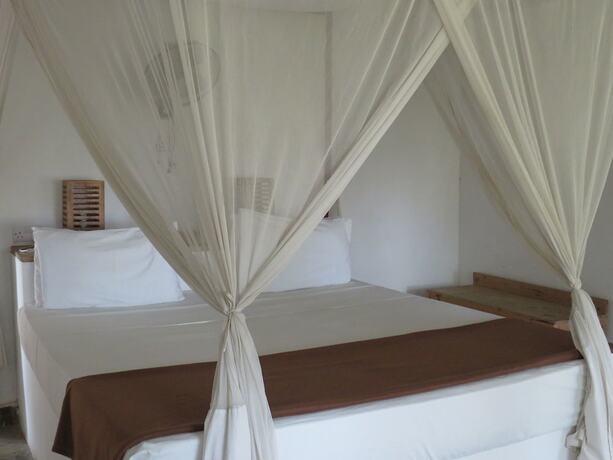 Imagen de la habitación del Hotel Mikumi Wildlife Camp. Foto 19