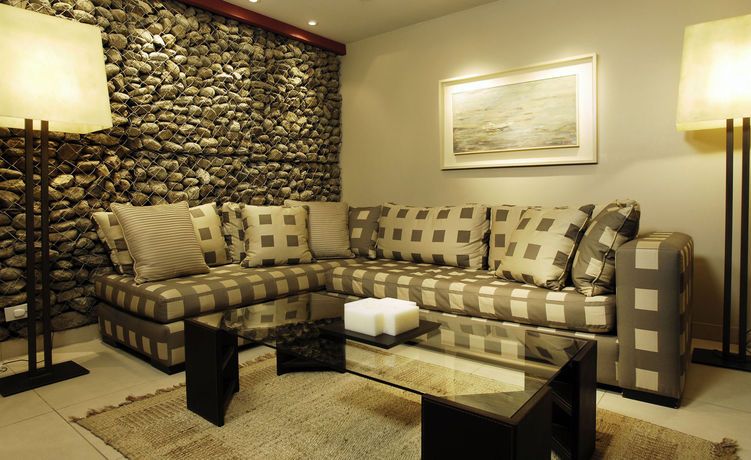 Imagen de los interiores del Hotel Mil 810. Foto 11