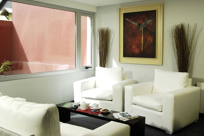 Imagen de los interiores del Hotel Mil 810. Foto 12