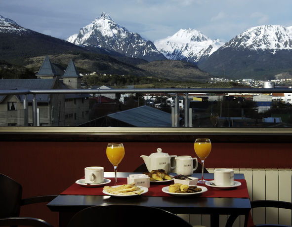 Imagen general del Hotel Mil 810. Foto 2