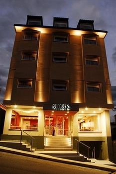 Imagen general del Hotel Mil 810. Foto 3