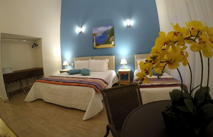 Imagen de la habitación del Hotel Mil Flores. Foto 8