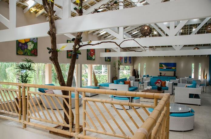 Imagen de los interiores del Hotel Mil Flores. Foto 18