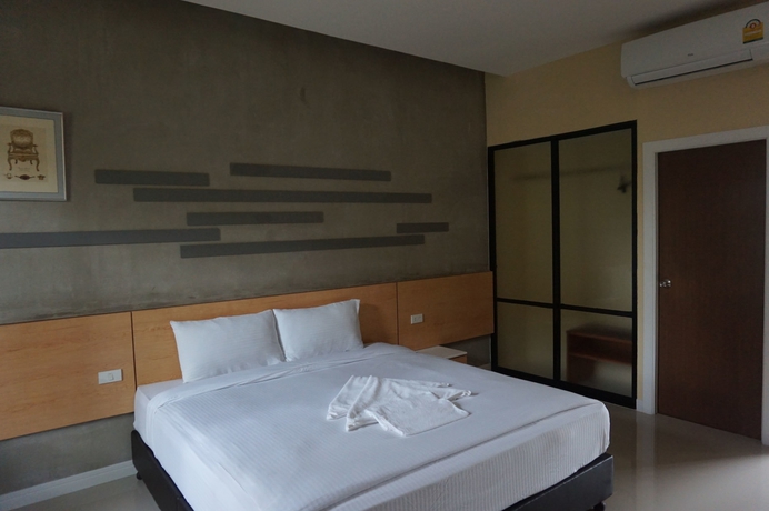 Imagen de la habitación del Hotel Mila Garden. Foto 11