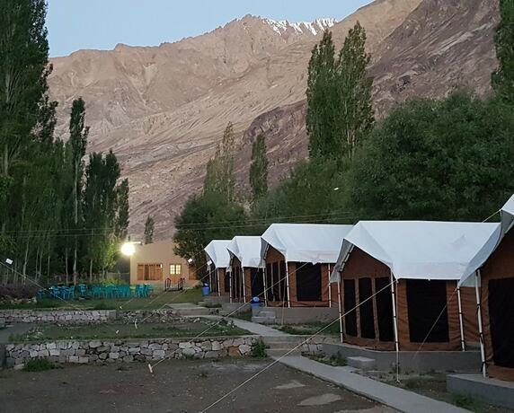 Imagen general del Hotel Mila Retreat Camp. Foto 7