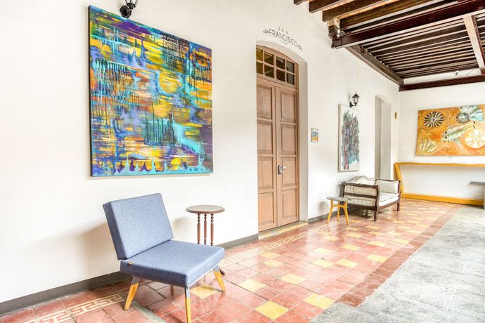 Imagen de los interiores del Hotel Milagro. Foto 20