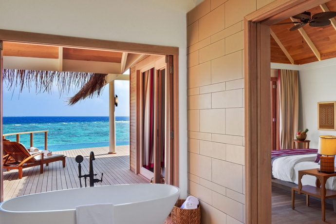 Imagen de la habitación del Hotel Milaidhoo Maldives. Foto 12